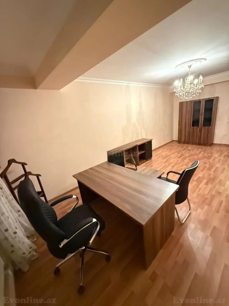 Kirayə verilir Ofis 110 m² Səbail r. - şəkil 13