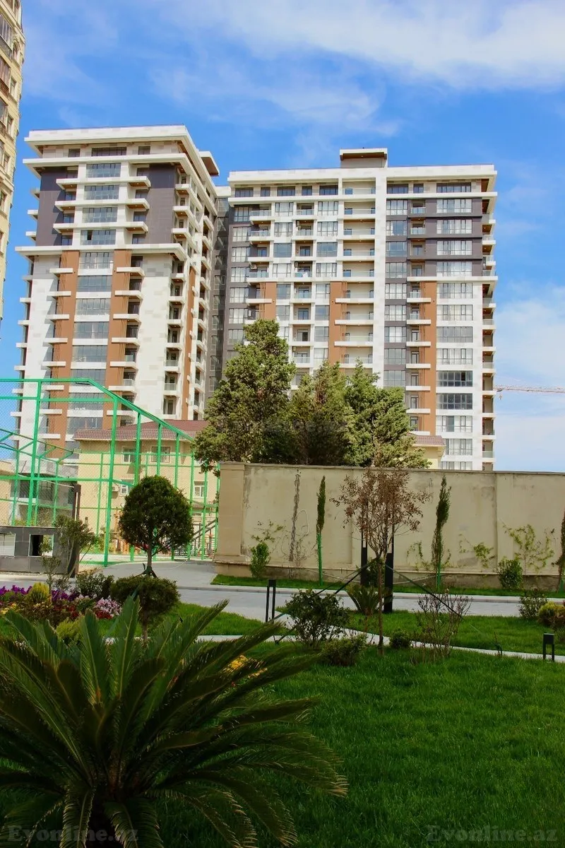 Satılır 4 otaqlı Mənzil Yeni tikili 210 m² Koroğlu m. - şəkil 4