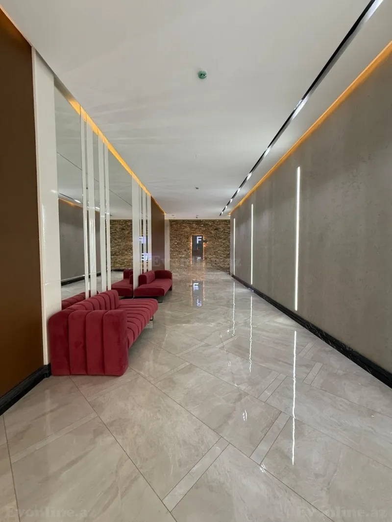 Satılır 4 otaqlı Mənzil Yeni tikili 210 m² Koroğlu m. - şəkil 9
