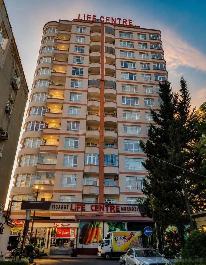2 otaqlı Mənzil 98 m² Nəriman Nərimanov m. Kirayə verilir