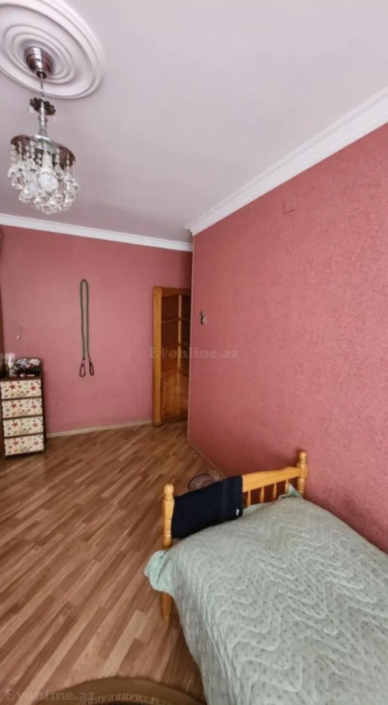 Satılır 3 otaqlı Mənzil Köhnə tikili 90 m² Gənclik m. - şəkil 14