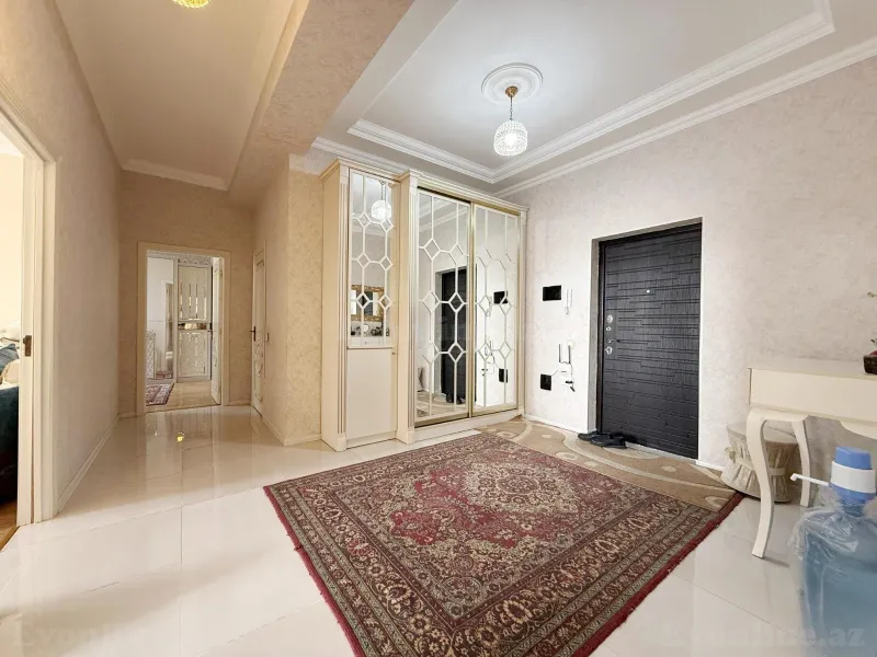 Satılır 3 otaqlı Mənzil Yeni tikili 110 m² Qara Qarayev m. - şəkil 4