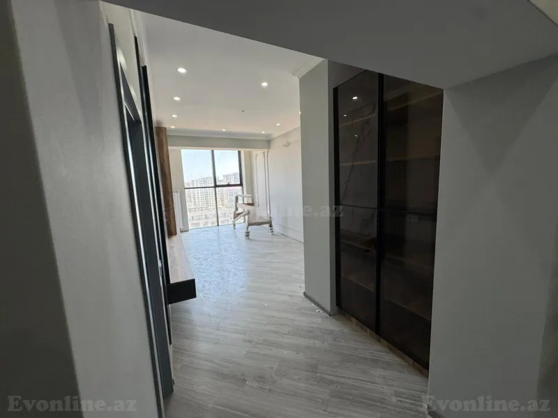 Satılır 2 otaqlı Mənzil Yeni tikili 75.5 m² Nərimanov r. - şəkil 15