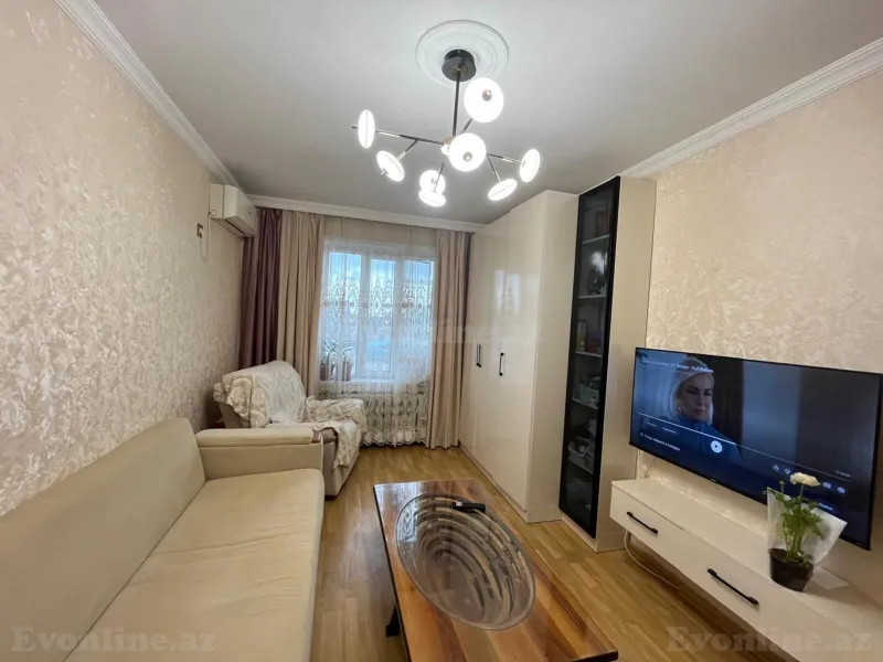 Satılır 2 otaqlı Mənzil Köhnə tikili 65 m² 8 Noyabr m. - şəkil 7