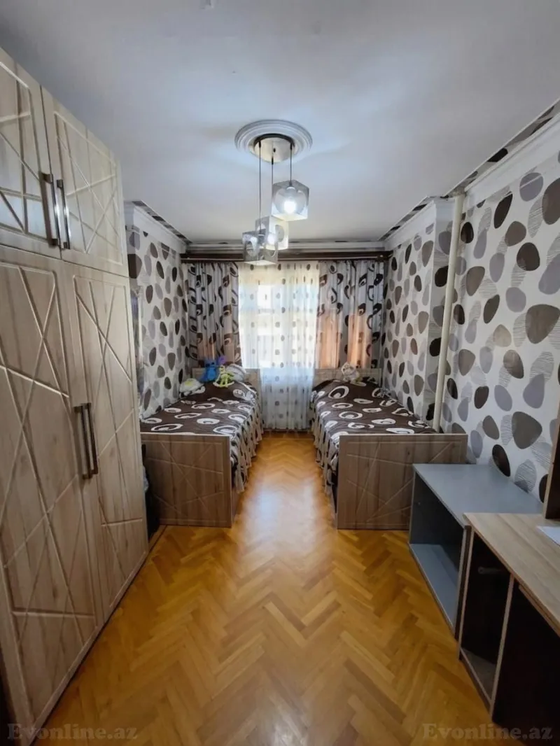 Satılır 3 otaqlı Mənzil Köhnə tikili 72 m² Əhmədli m. - şəkil 4