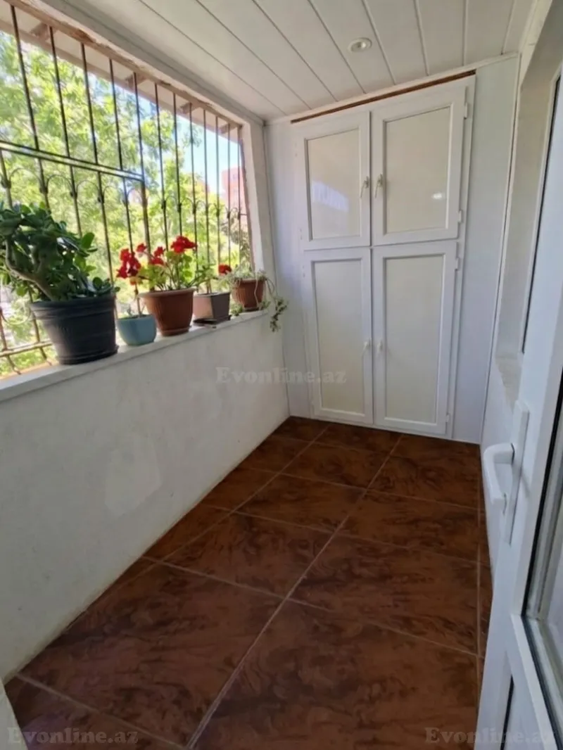Satılır 3 otaqlı Mənzil Köhnə tikili 72 m² Əhmədli m. - şəkil 9