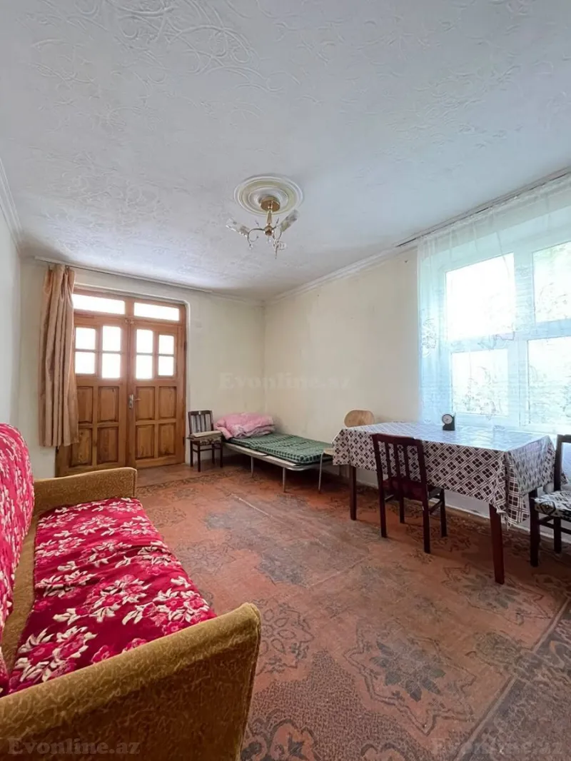 Satılır 1 otaqlı Mənzil Köhnə tikili 35 m² İnşaatçılar m. - şəkil 2