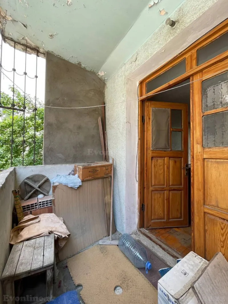 Satılır 1 otaqlı Mənzil Köhnə tikili 35 m² İnşaatçılar m. - şəkil 6