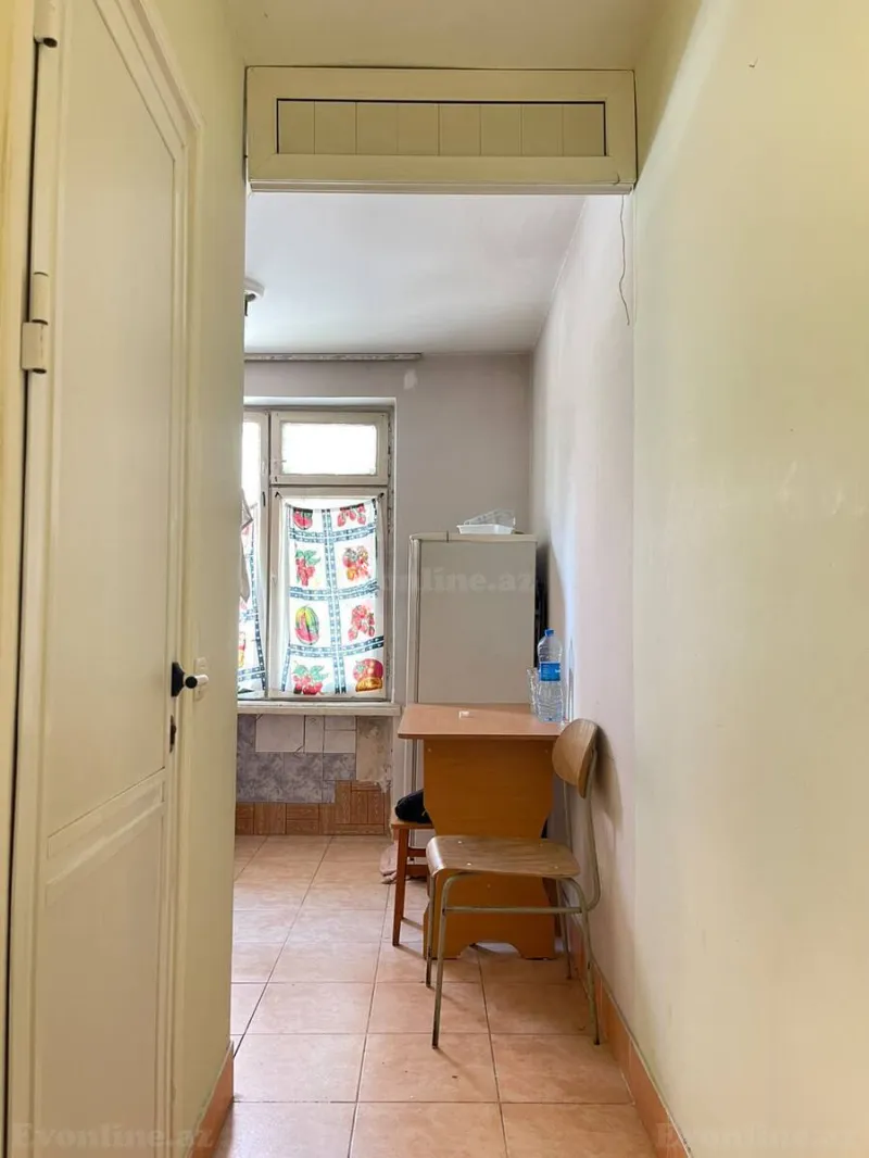Satılır 1 otaqlı Mənzil Köhnə tikili 35 m² İnşaatçılar m. - şəkil 7