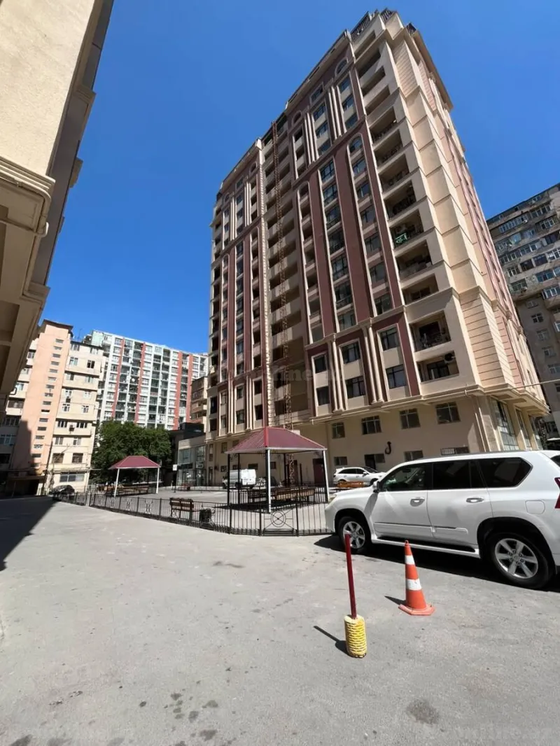 Satılır 3 otaqlı Mənzil Köhnə tikili 70 m² Nəriman Nərimanov m. - şəkil 3