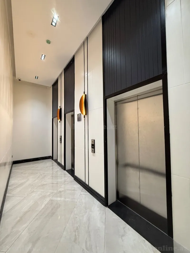 Satılır 4 otaqlı Mənzil Yeni tikili 210 m² Koroğlu m. - şəkil 12