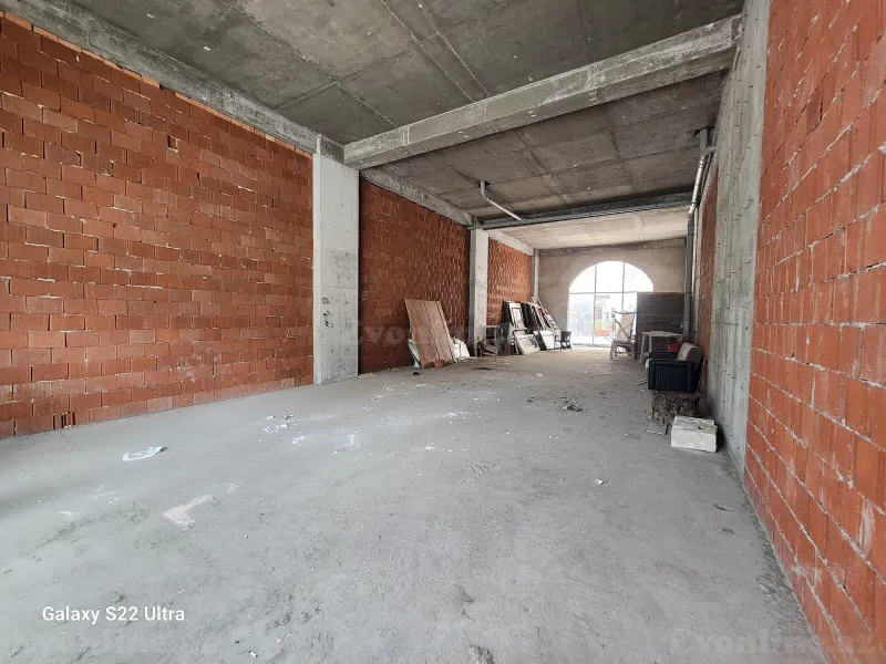 Satılır Obyekt 140 m² Neftçilər m. - şəkil 3