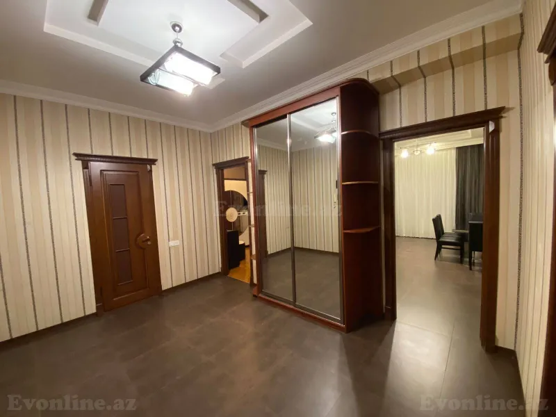 Kirayə verilir 2 otaqlı Mənzil Yeni tikili 100 m² Memar Əcəmi m. - şəkil 2