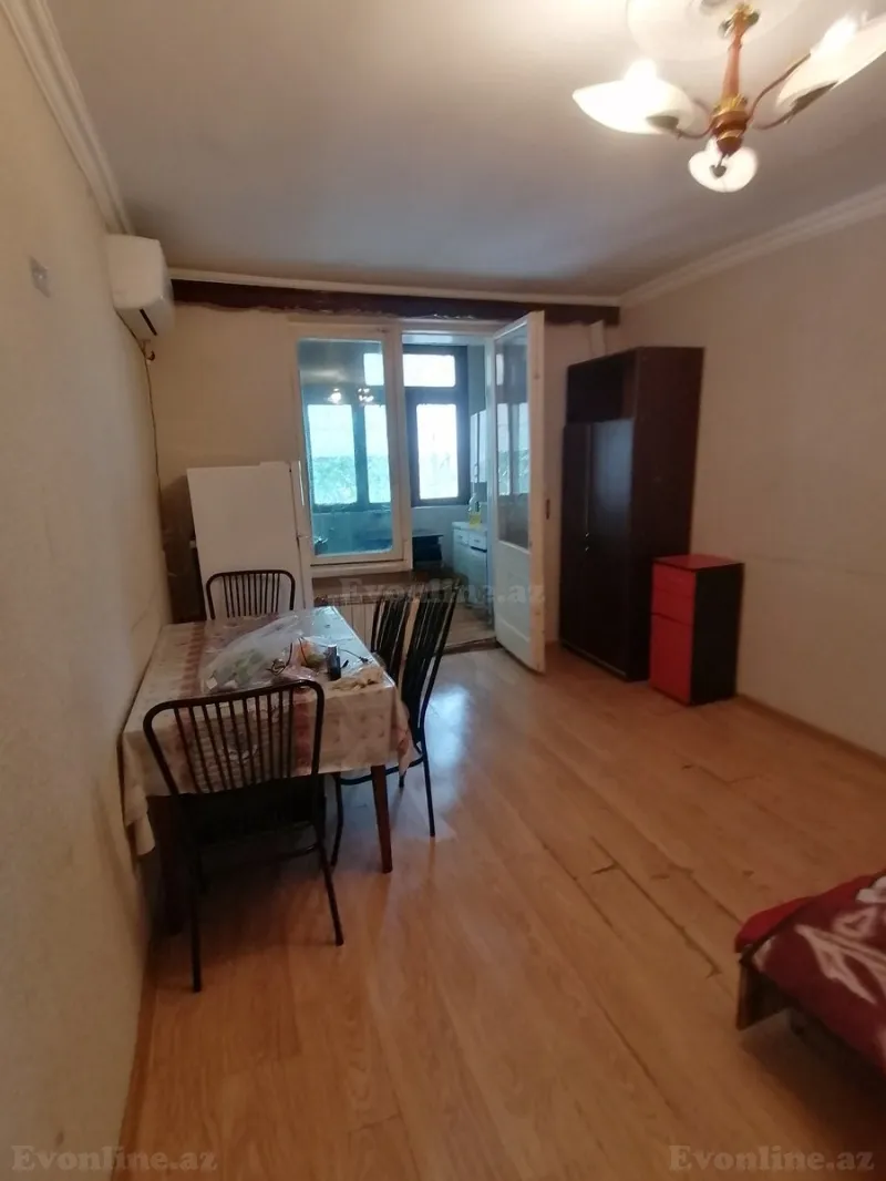 Kirayə verilir 2 otaqlı Mənzil Köhnə tikili 35 m² İnşaatçılar m. - şəkil 5
