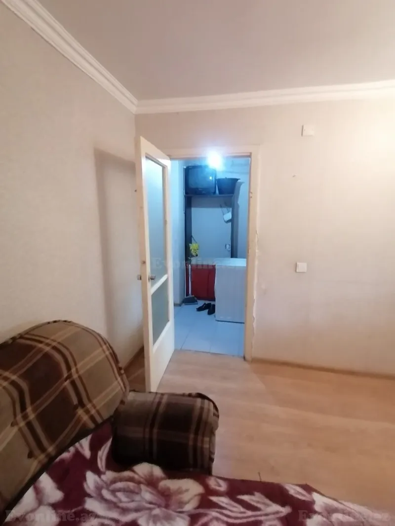 Kirayə verilir 2 otaqlı Mənzil Köhnə tikili 35 m² İnşaatçılar m. - şəkil 7