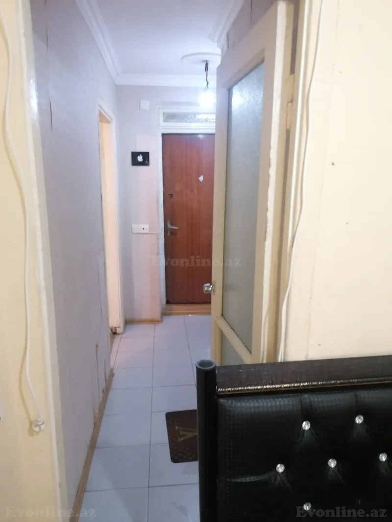 Kirayə verilir 2 otaqlı Mənzil Köhnə tikili 35 m² İnşaatçılar m. - şəkil 11