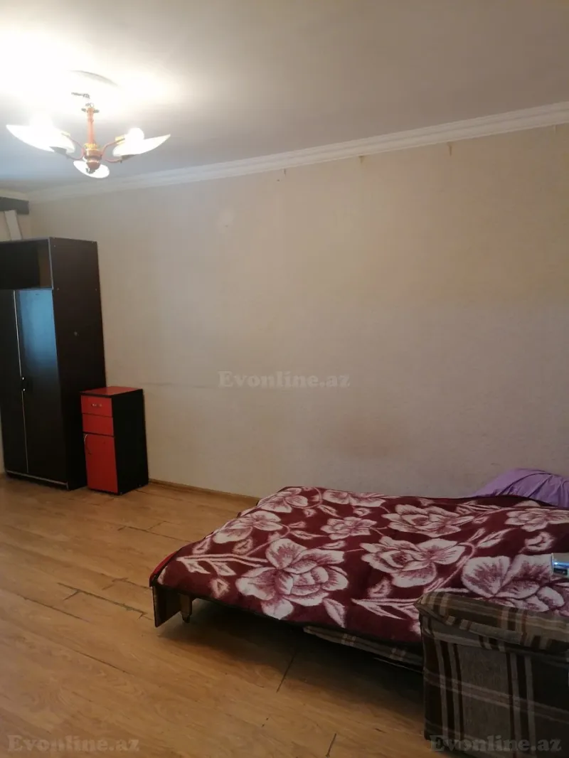 Kirayə verilir 2 otaqlı Mənzil Köhnə tikili 35 m² İnşaatçılar m. - şəkil 23