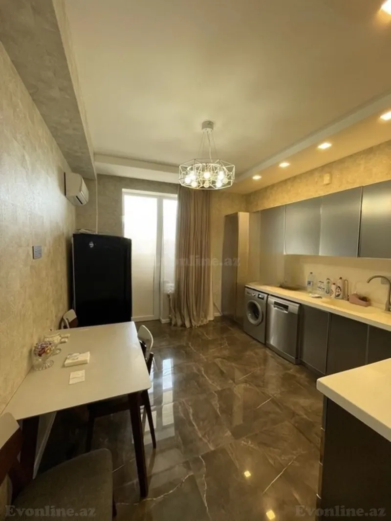 Kirayə verilir 3 otaqlı Mənzil Yeni tikili 130 m² Badamdar - şəkil 3