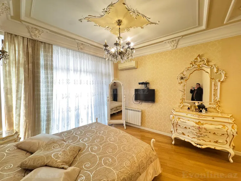 Satılır 4 otaqlı Mənzil Yeni tikili 217 m² 28 May m. - şəkil 5