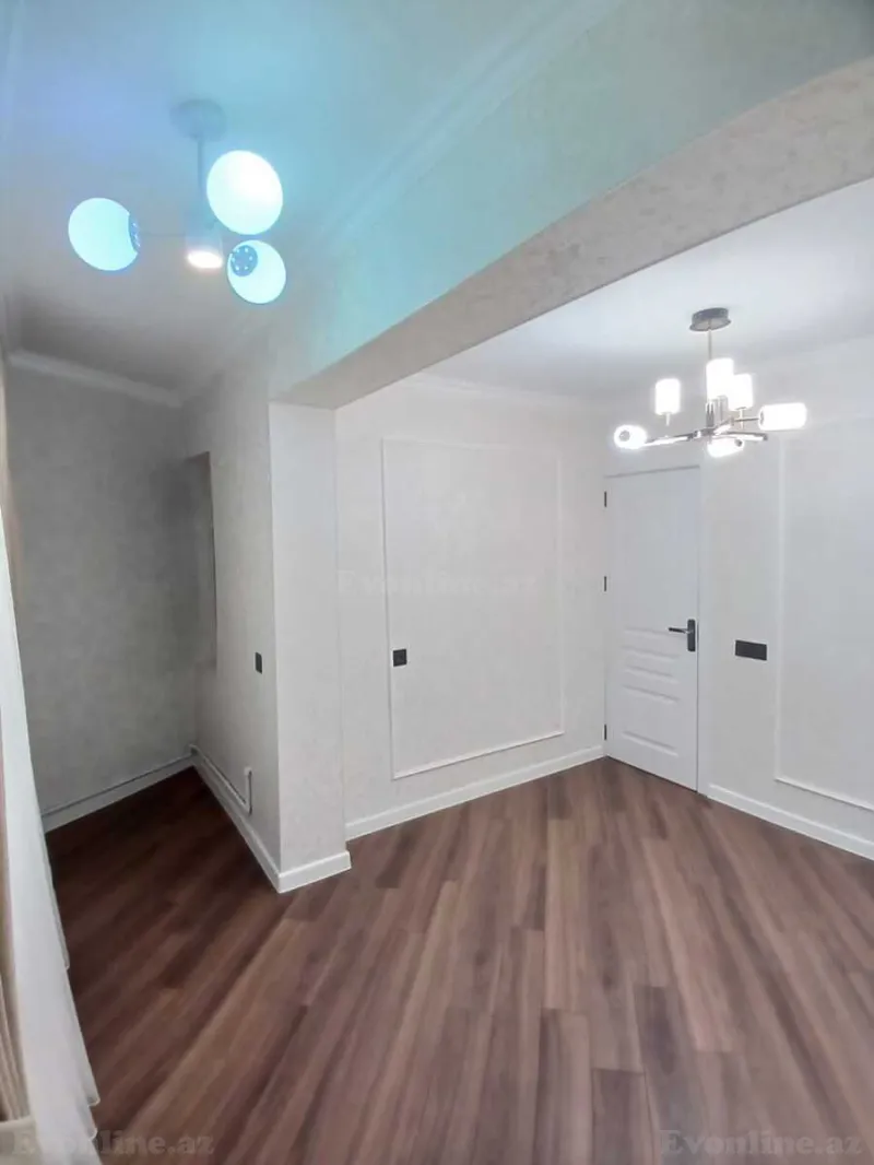 Satılır 2 otaqlı Mənzil Köhnə tikili 45 m² İnşaatçılar m. - şəkil 4