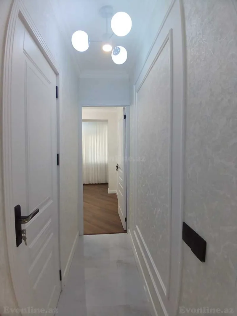 Satılır 2 otaqlı Mənzil Köhnə tikili 45 m² İnşaatçılar m. - şəkil 9