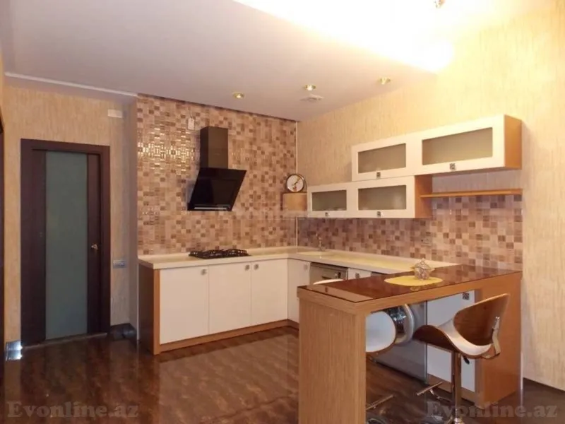 Kirayə verilir 3 otaqlı Mənzil Yeni tikili 120 m² Gənclik m. - şəkil 8