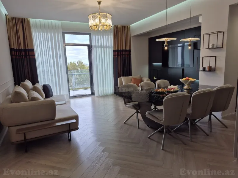 2 otaqlı Mənzil 120 m² Səbail r. Kirayə verilir
