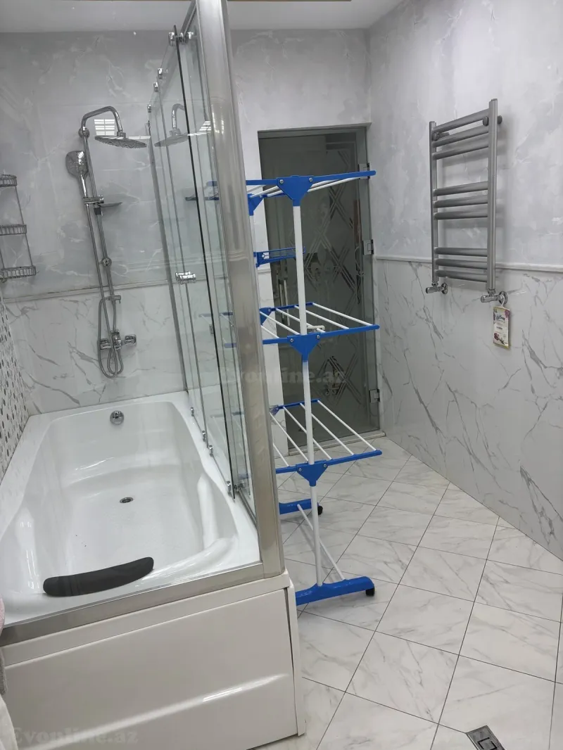 Kirayə verilir 4 otaqlı Mənzil Köhnə tikili 155 m² Nizami m. - şəkil 7