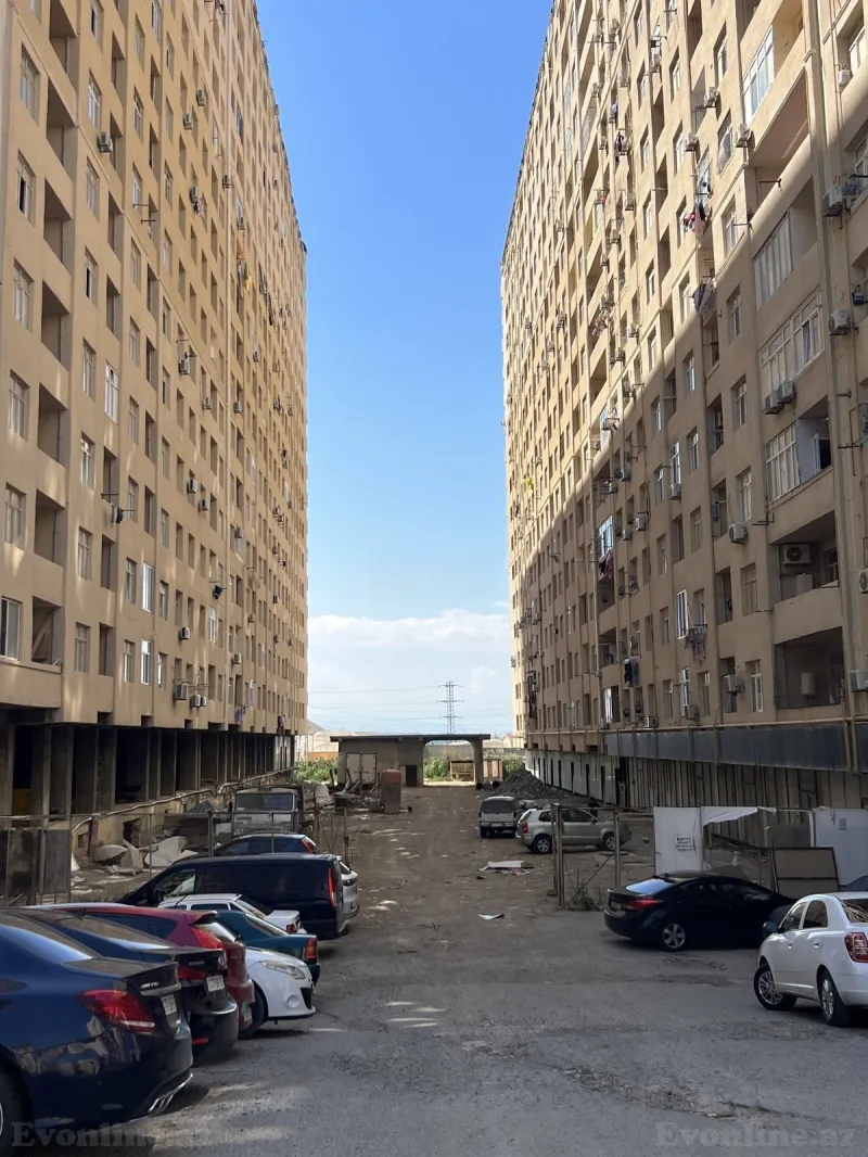 Satılır Torpaq 5.5 sot Xırdalan