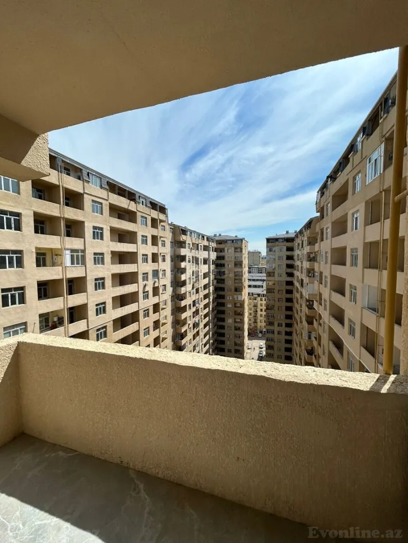 3 otaqlı Mənzil 64 m² Xırdalan Satılır