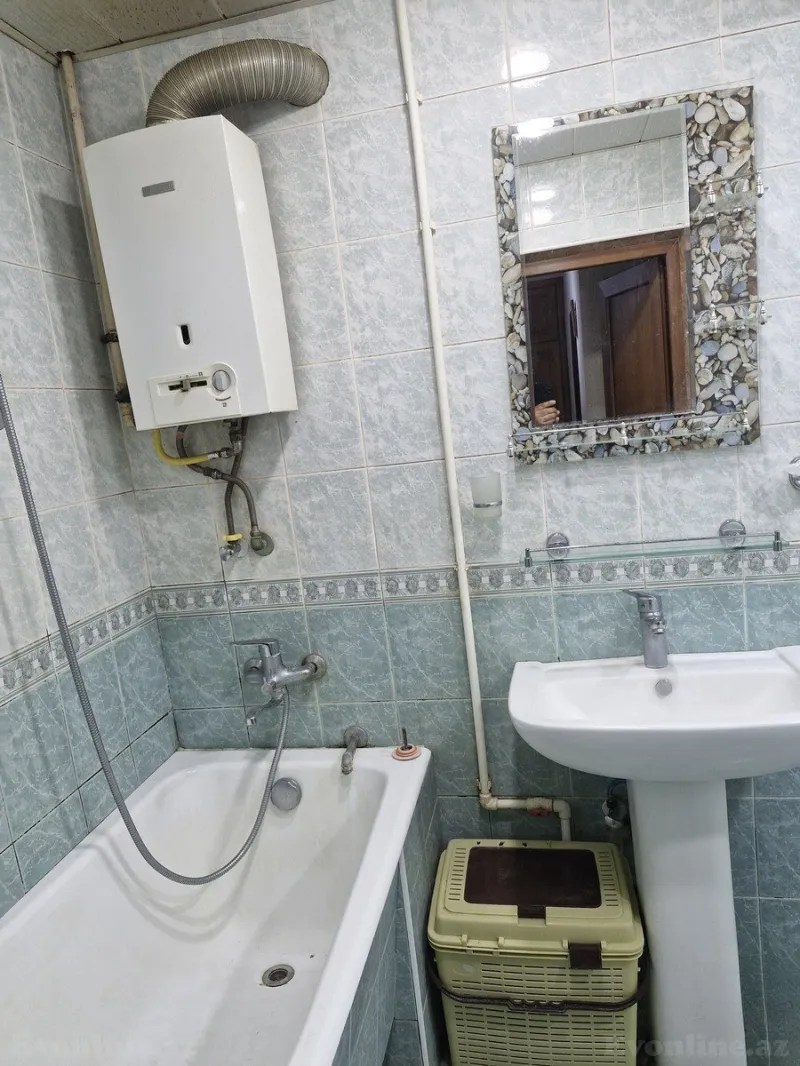 Kirayə verilir 3 otaqlı Mənzil Köhnə tikili 60 m² Qara Qarayev m. - şəkil 2