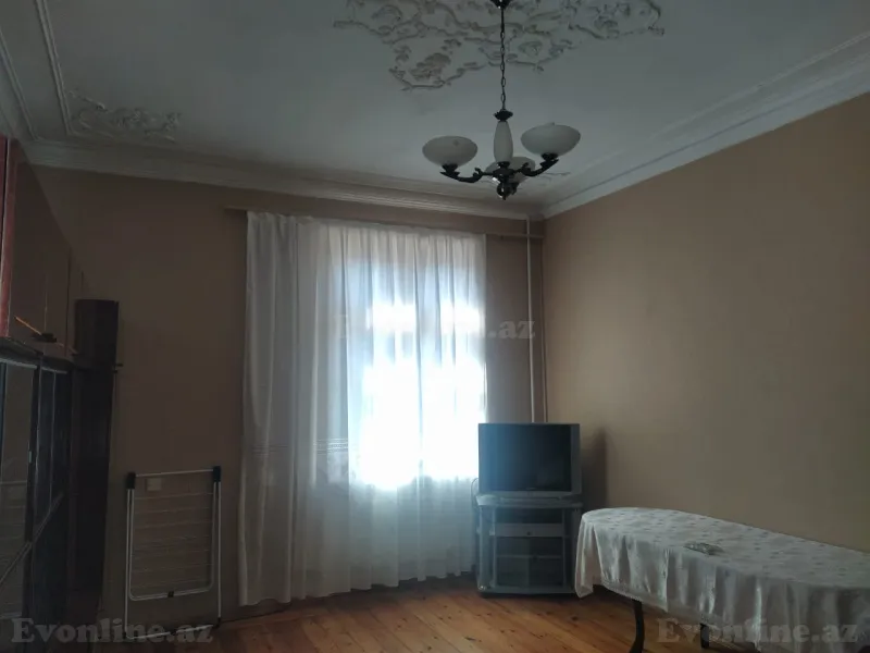 Kirayə verilir 2 otaqlı Mənzil Köhnə tikili 60 m² Bakıxanov - şəkil 3