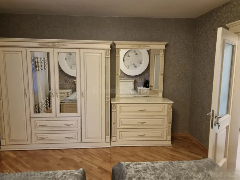 Kirayə verilir 3 otaqlı Mənzil Yeni tikili 135 m² Elmlər Akademiyası m. - şəkil 4