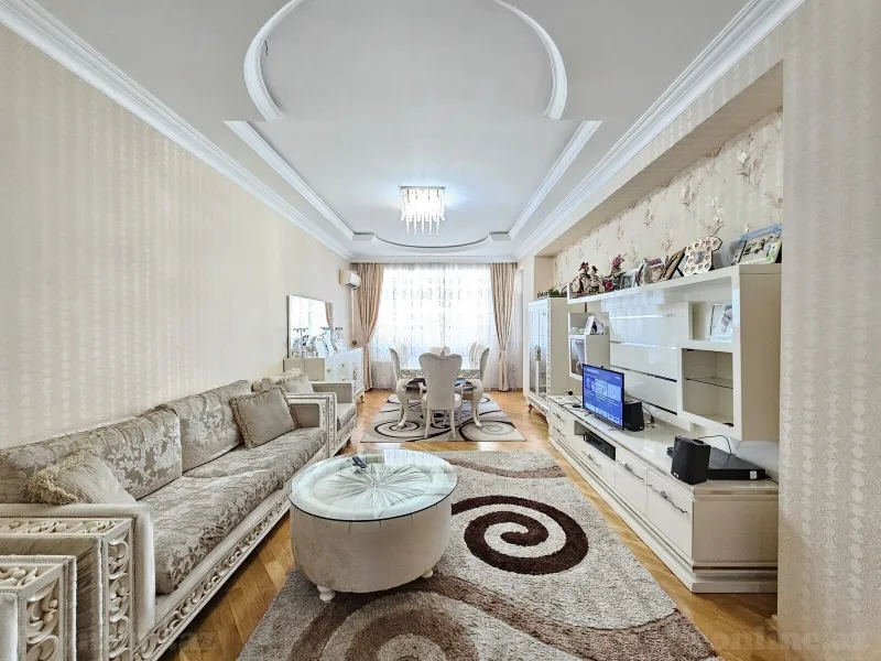 Satılır 3 otaqlı Mənzil Yeni tikili 130 m² Yeni Yasamal