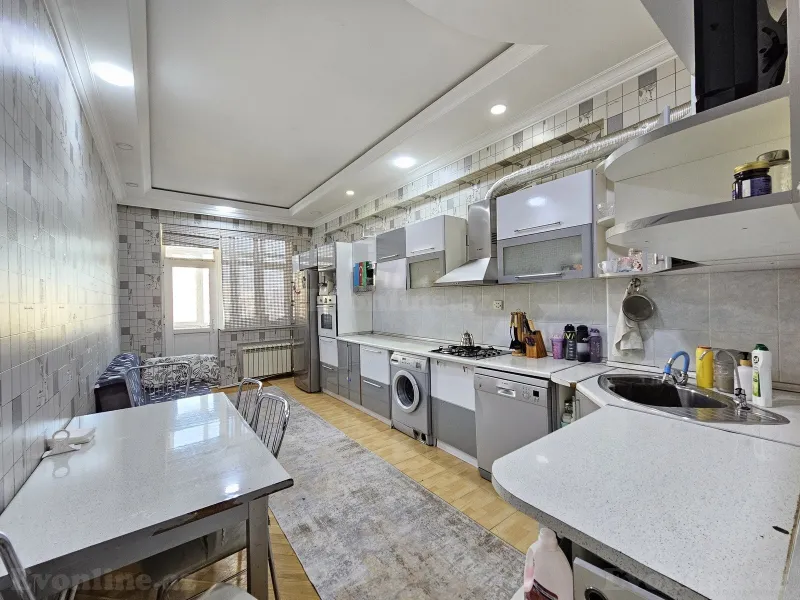 Satılır 3 otaqlı Mənzil Yeni tikili 130 m² Yeni Yasamal - şəkil 7