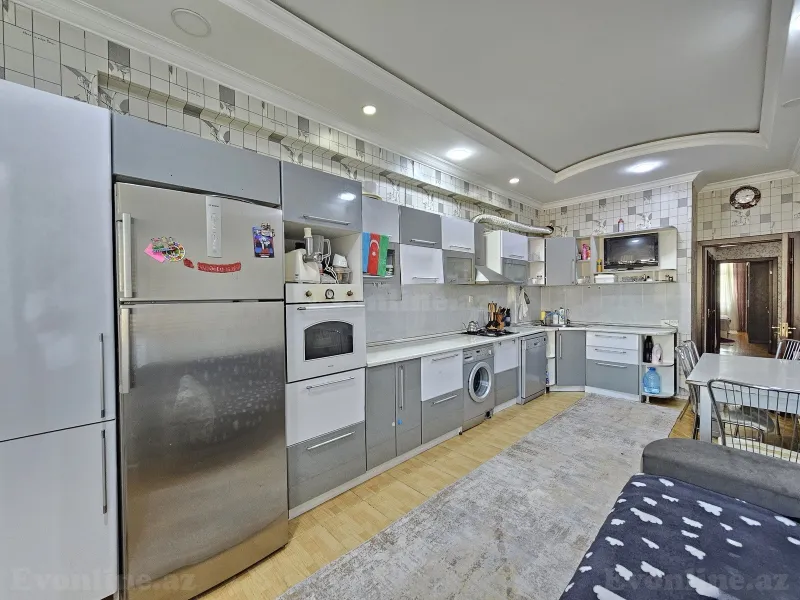 Satılır 3 otaqlı Mənzil Yeni tikili 130 m² Yeni Yasamal - şəkil 8