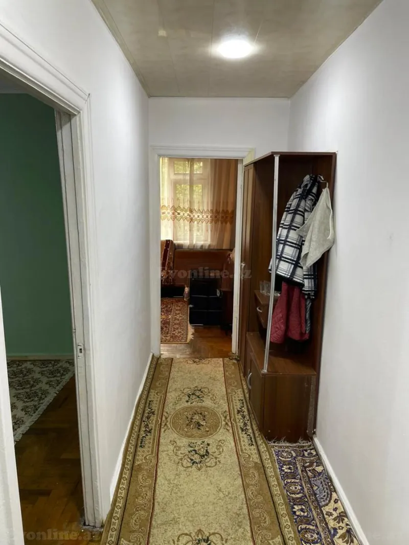 Kirayə verilir 3 otaqlı Mənzil Köhnə tikili 70 m² Nərimanov r. - şəkil 3