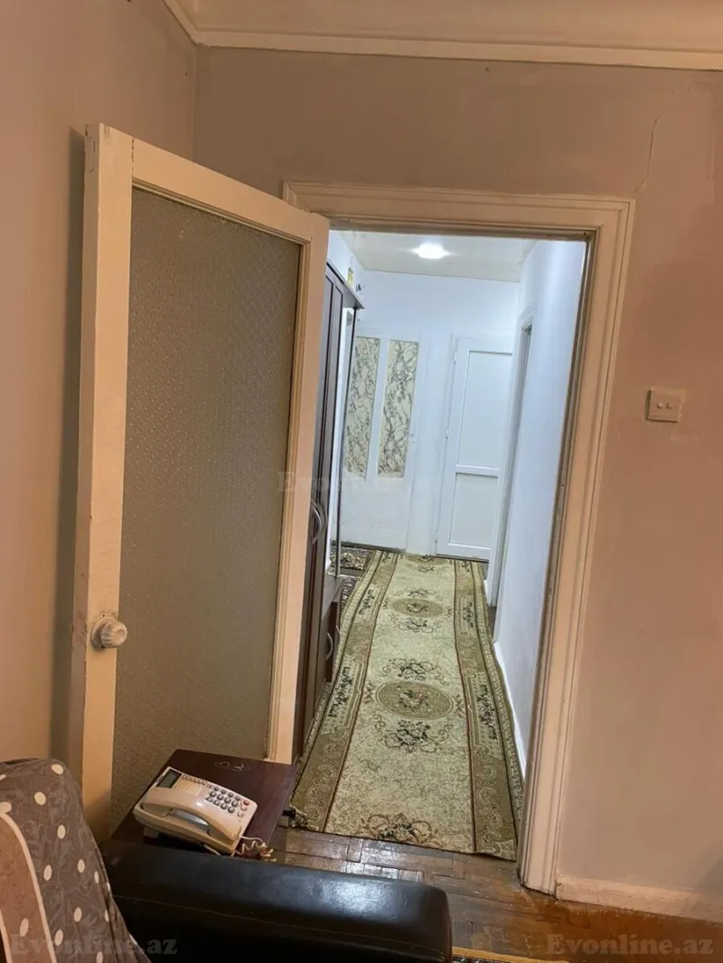 Kirayə verilir 3 otaqlı Mənzil Köhnə tikili 70 m² Nərimanov r. - şəkil 4