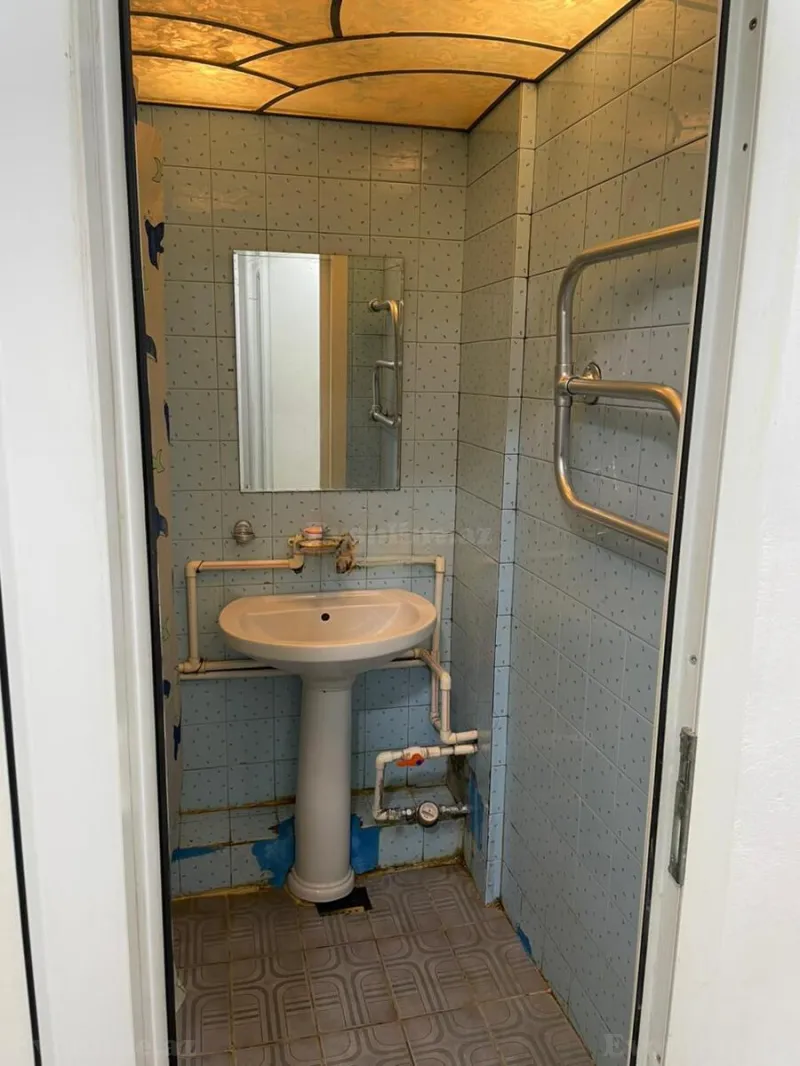 Kirayə verilir 3 otaqlı Mənzil Köhnə tikili 70 m² Nərimanov r. - şəkil 11
