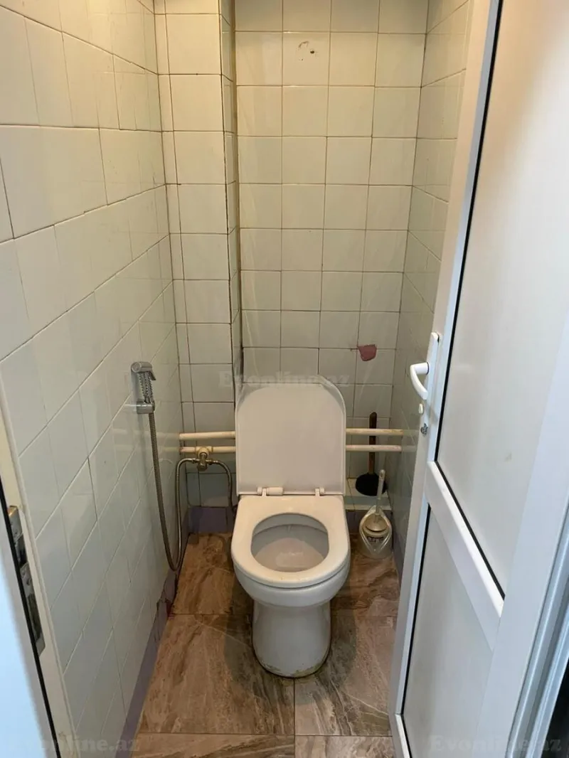 Kirayə verilir 3 otaqlı Mənzil Köhnə tikili 70 m² Nərimanov r. - şəkil 13