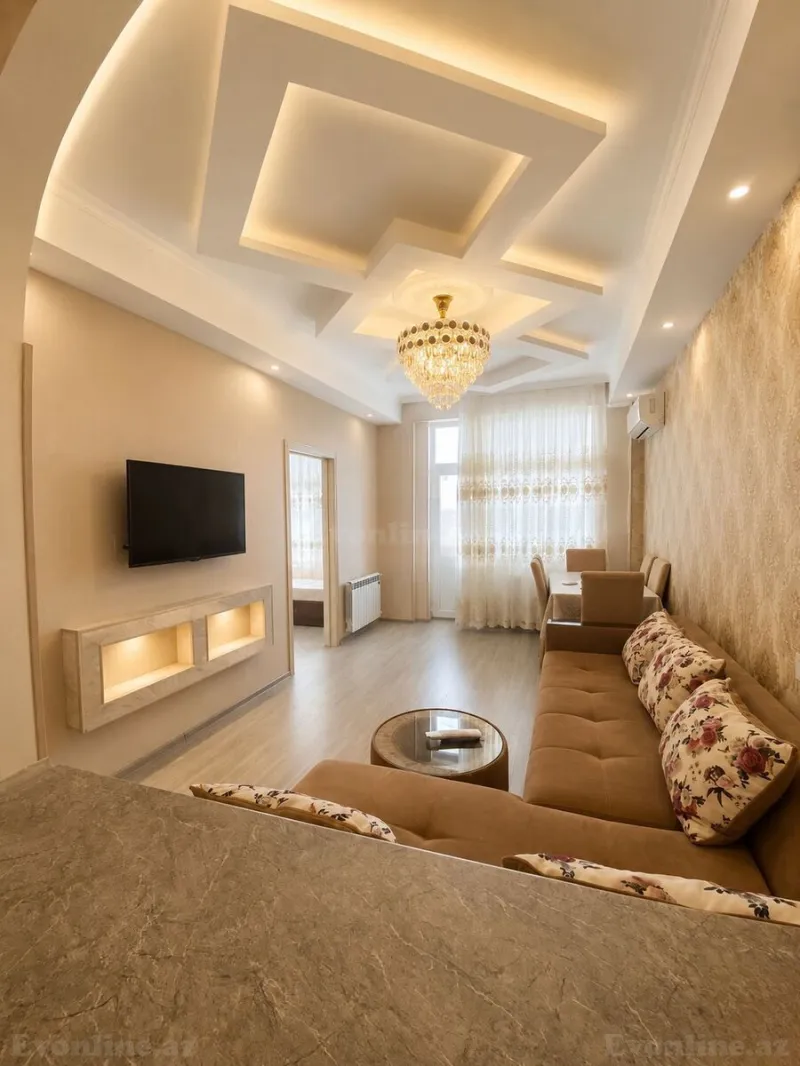 3 otaqlı Mənzil 85 m² Əhmədli m. Satılır