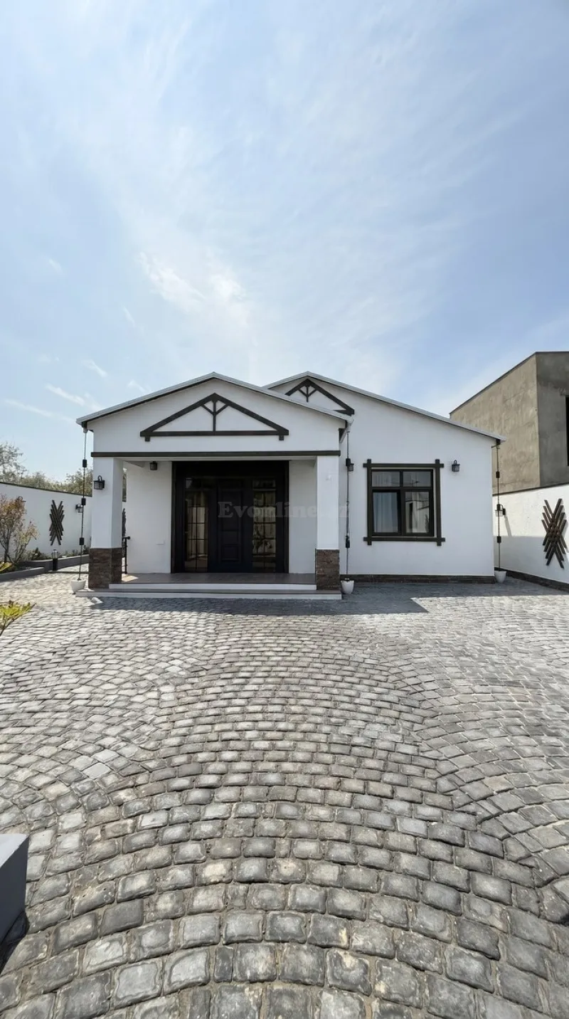 3 otaqlı Həyət evi 70 m² Novxanı Satılır