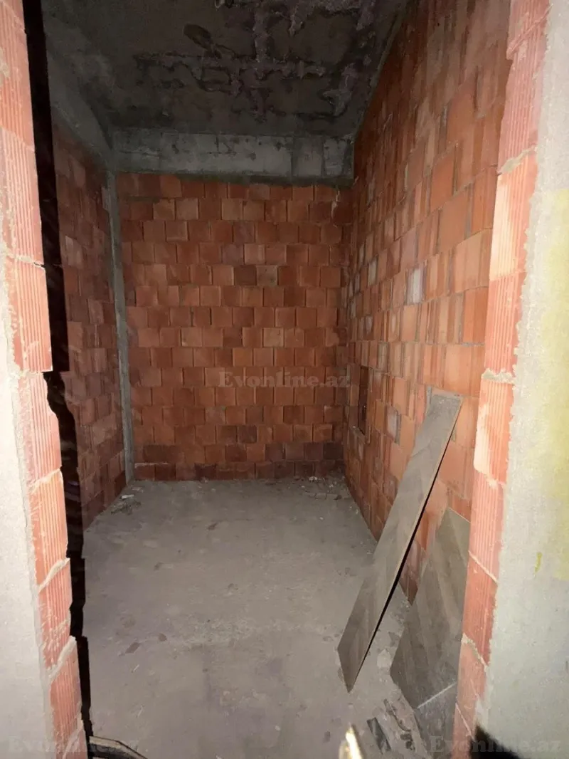 Satılır 2 otaqlı Mənzil Yeni tikili 85 m² 28 May m. - şəkil 5