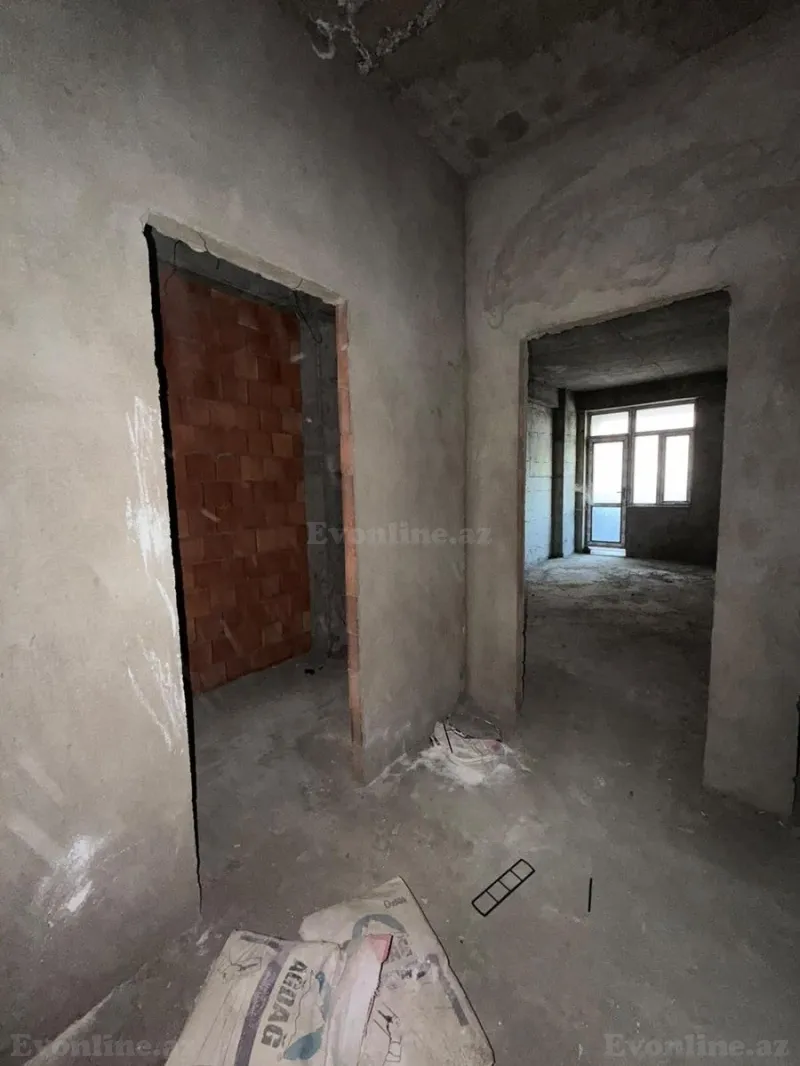 Satılır 2 otaqlı Mənzil Yeni tikili 85 m² 28 May m. - şəkil 6