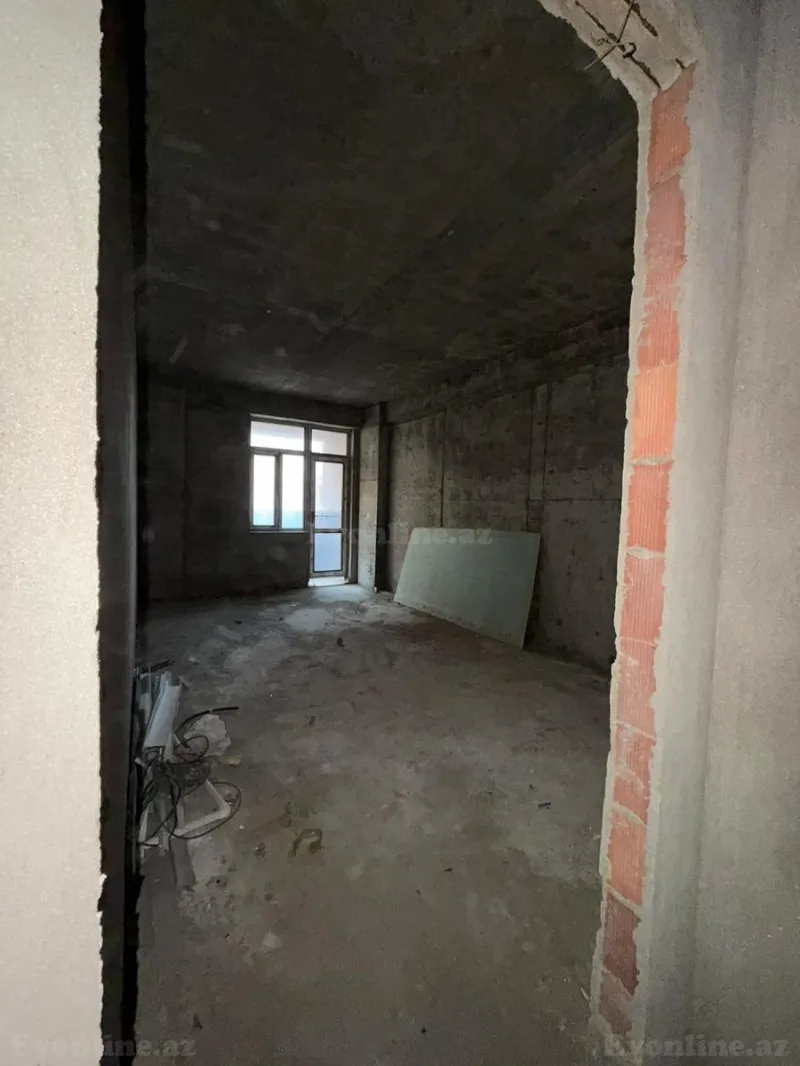 Satılır 2 otaqlı Mənzil Yeni tikili 85 m² 28 May m. - şəkil 7
