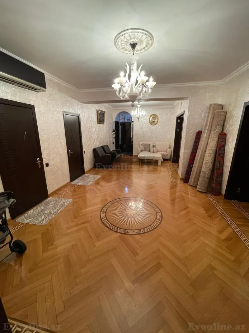 Satılır 3 otaqlı Mənzil Yeni tikili 130 m² Həzi Aslanov m. - şəkil 4