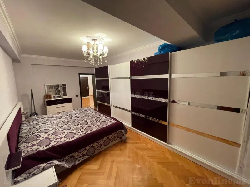 Satılır 3 otaqlı Mənzil Yeni tikili 130 m² Həzi Aslanov m. - şəkil 13