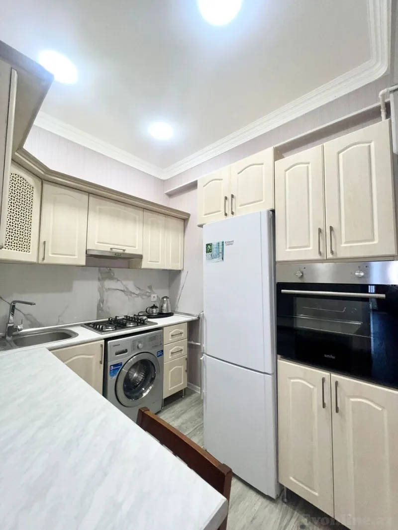 Kirayə verilir 3 otaqlı Mənzil Yeni tikili 110 m² Xətai r. - şəkil 2