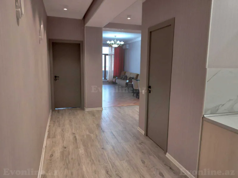 Kirayə verilir 3 otaqlı Mənzil Yeni tikili 110 m² Xətai r. - şəkil 10