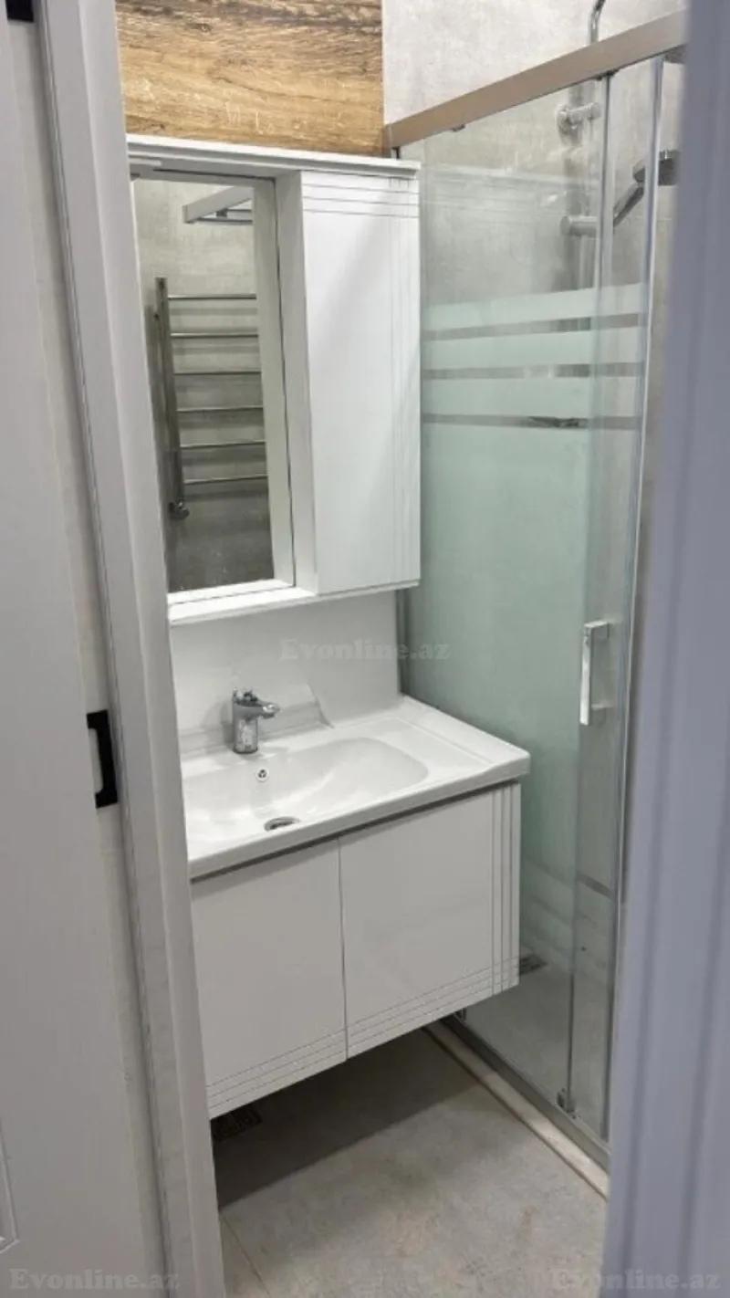 Satılır 3 otaqlı Mənzil Köhnə tikili 61 m² 20 Yanvar m. - şəkil 14